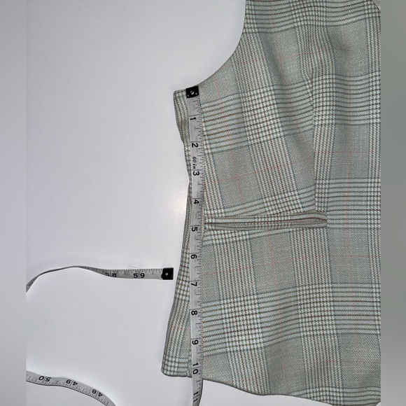 Zara Structured Plaid Vest - Picture 15 of 15